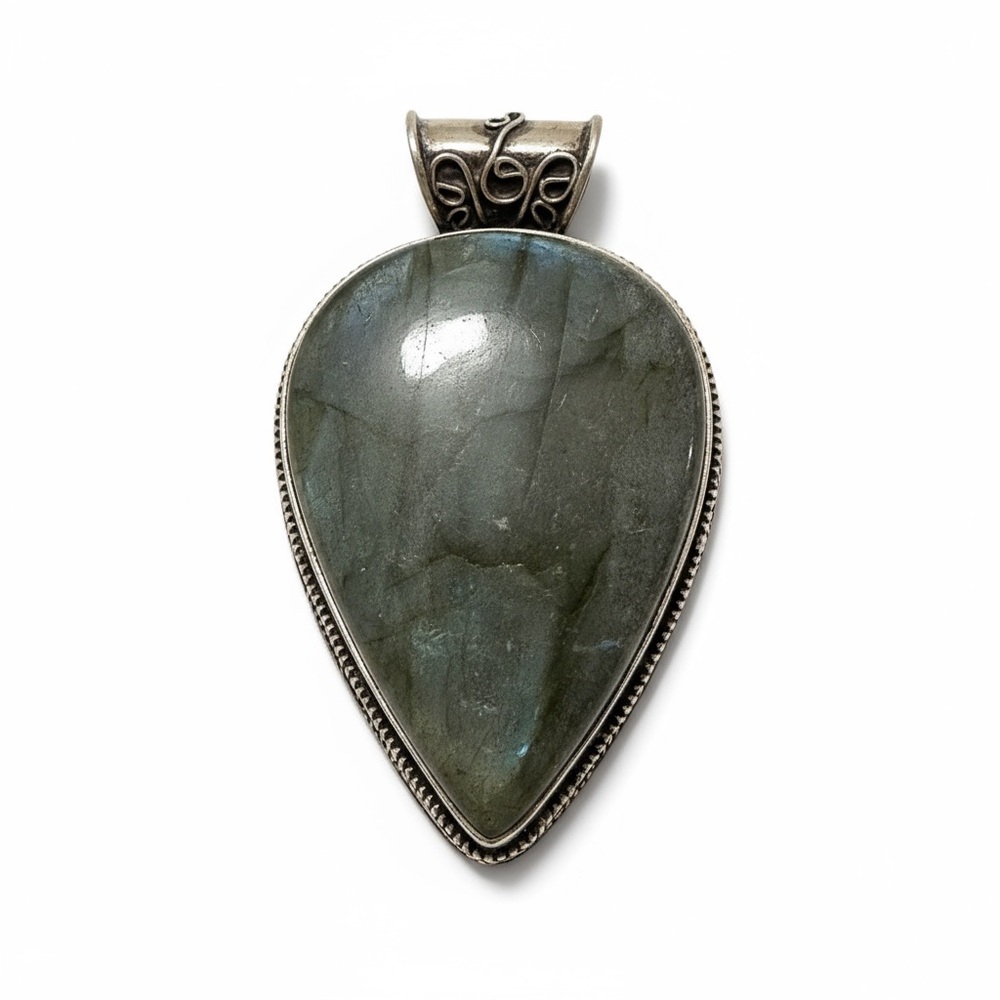 HAND CARVED LABRADORITE PENDANT